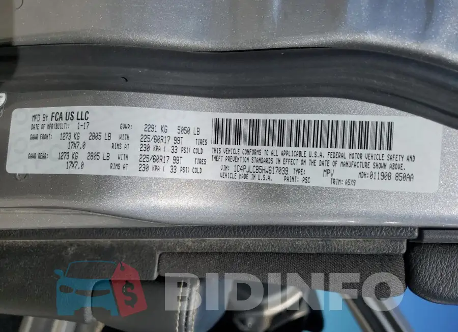 1C4PJLCB5HW617039 Photo# 14