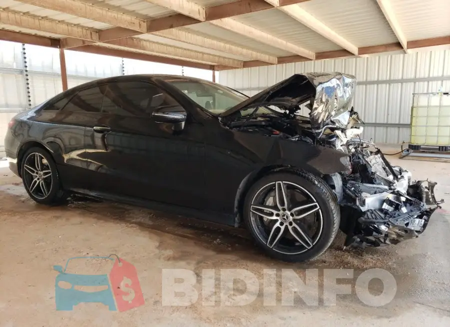 WDD1J6HB2KF109172 Photo# 4