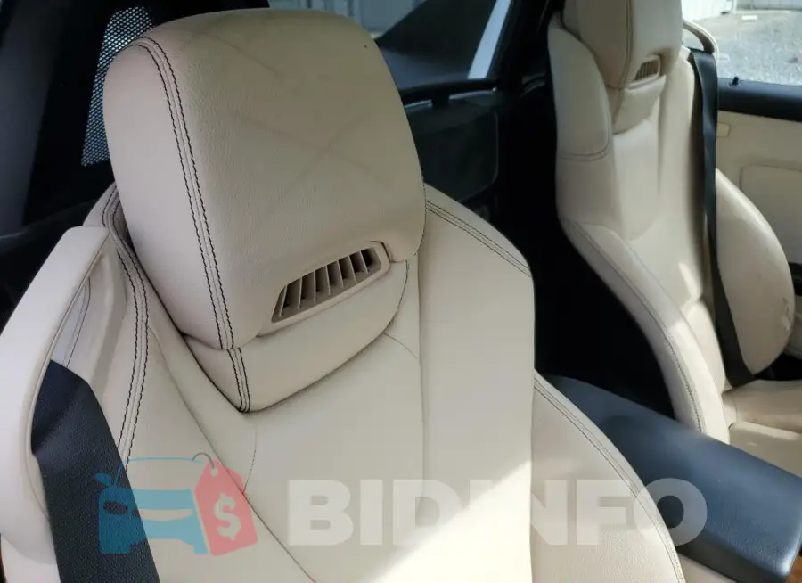 WDDPK3JA8GF120191 Photo# 10