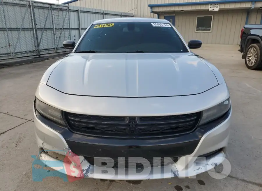 2C3CDXAT3GH150889 Photo# 5