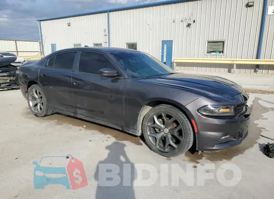 2C3CDXHG6FH902060 Photo# 4