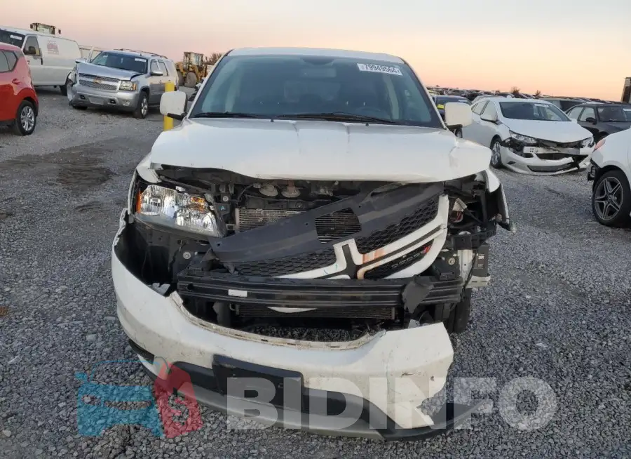 3C4PDCEG1FT655130 Photo# 5