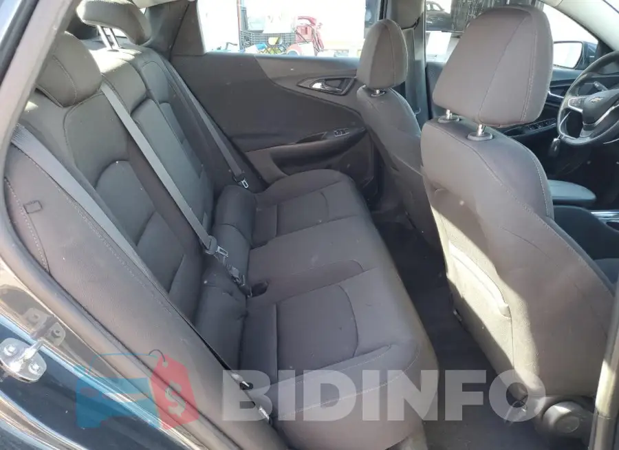 1G1ZD5ST5KF126332 Photo# 10