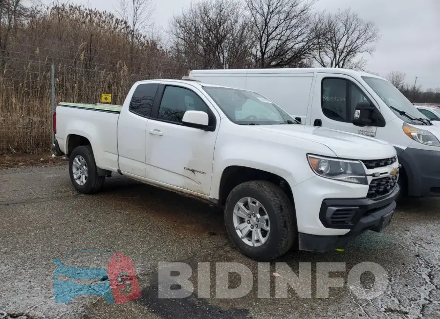 1GCHSCEA0M1242075 Photo# 4