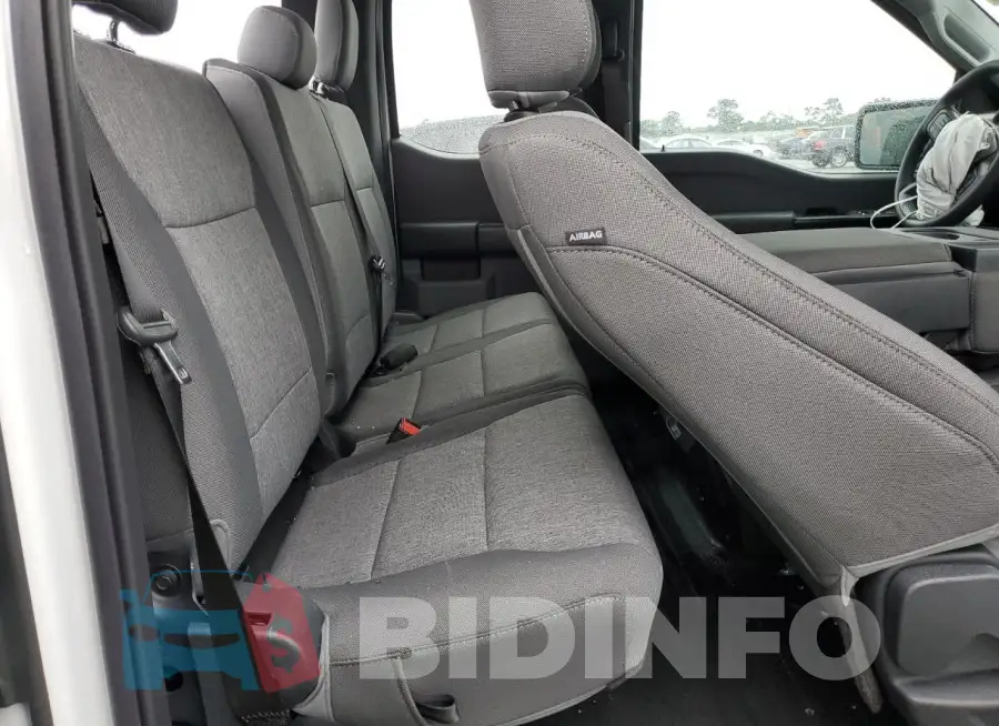 1FTFX1L58RKD96800 Photo# 10