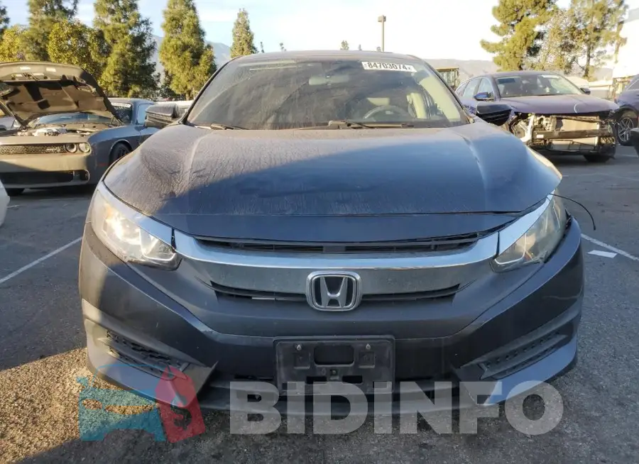 19XFC2F72GE229265 Photo# 5