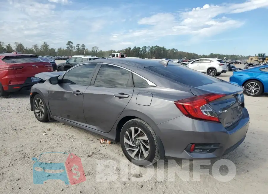 19XFC2F74JE008886 Photo# 2