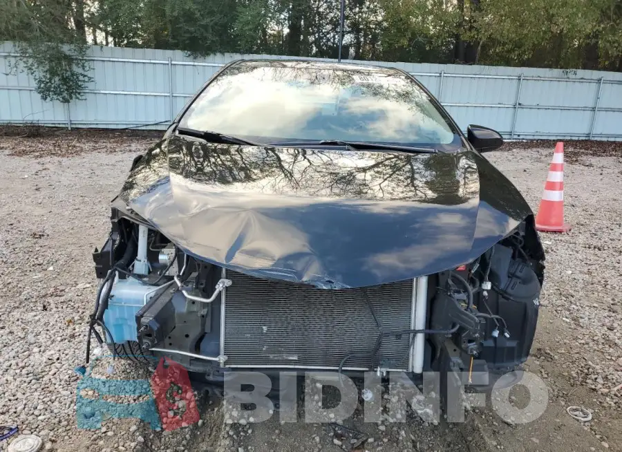 2T1BURHE5KC217716 Photo# 5