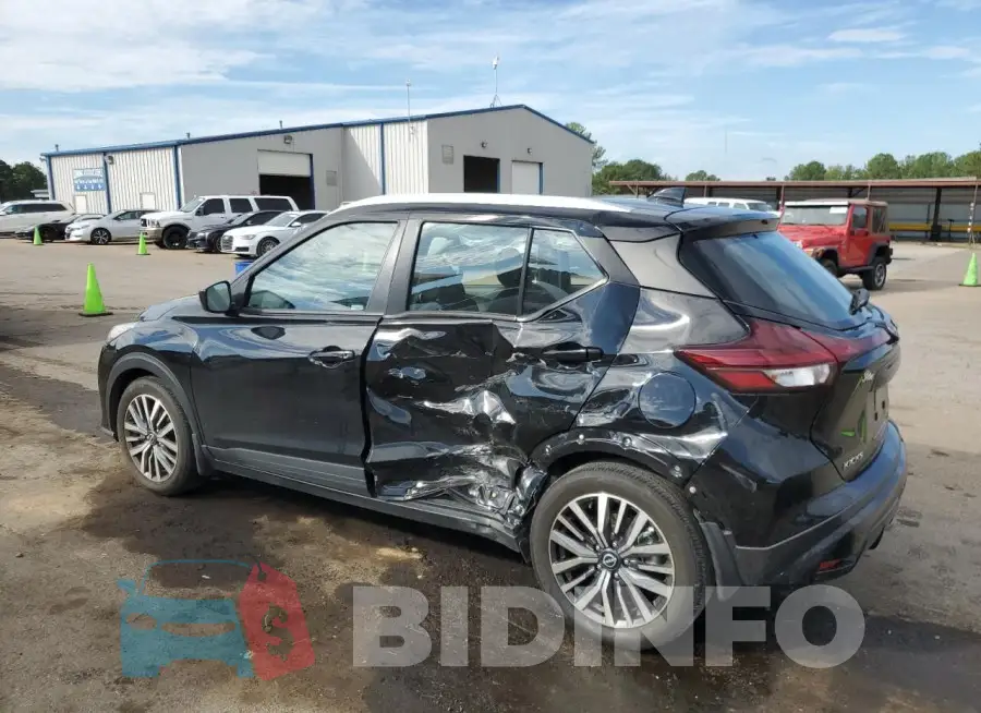 3N1CP5CV5PL521714 Photo# 2