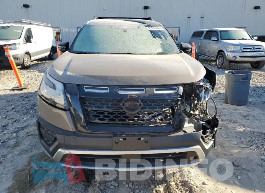 5N1DR3BD3PC202179 Photo# 5