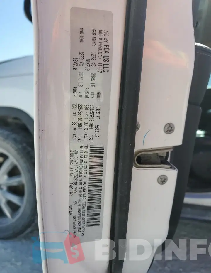 1C4PJLDX7JD573718 Photo# 13