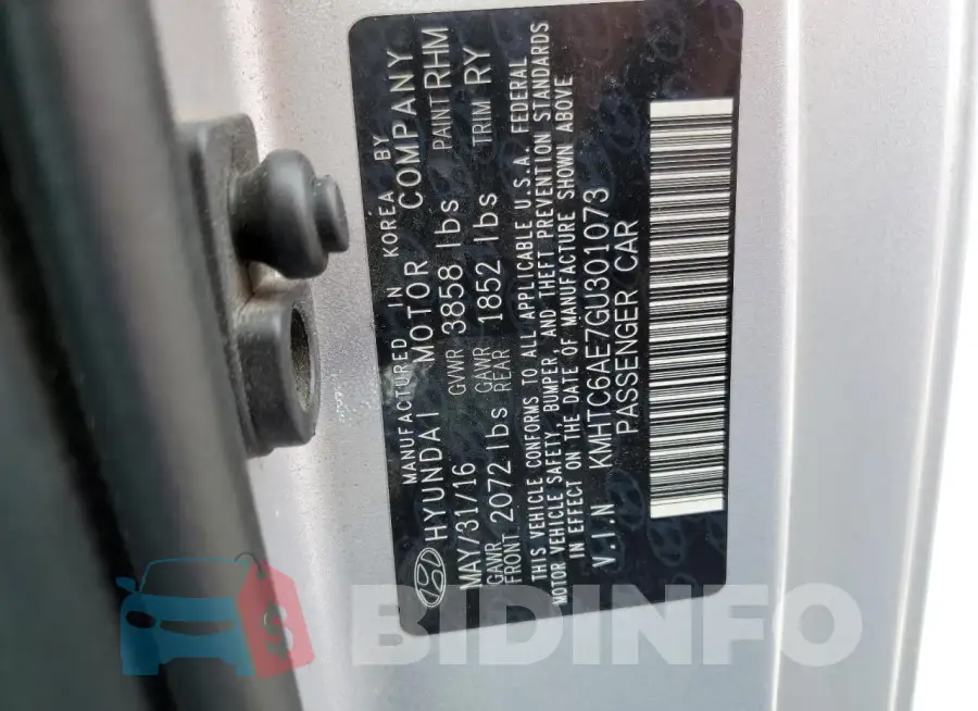KMHTC6AE7GU301073 Photo# 12