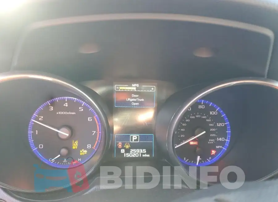 4S4BSBNC5F3318166 Photo# 9