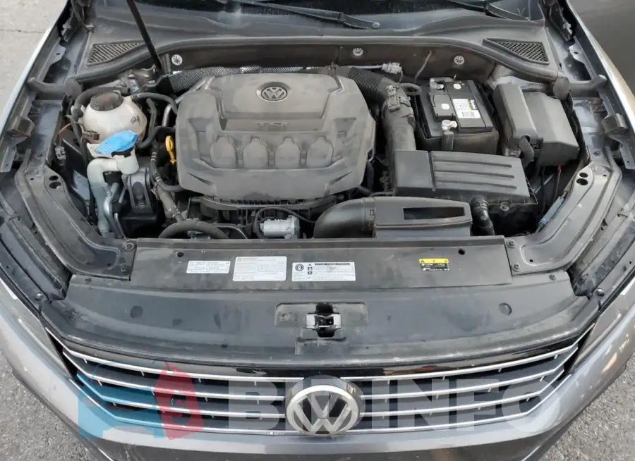 1VWLA7A3XKC007614 Photo# 11