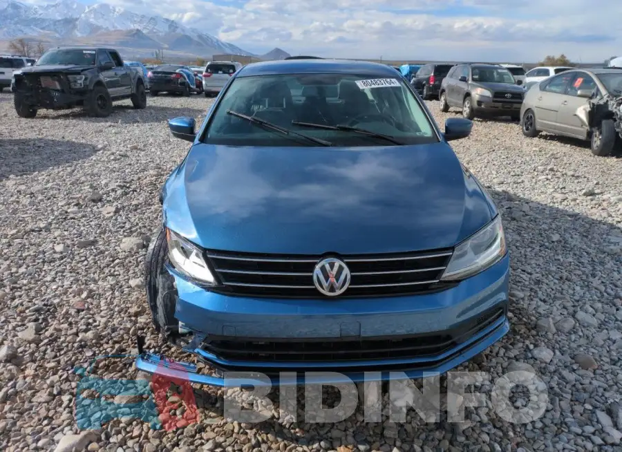3VW2B7AJXHM218908 Photo# 5