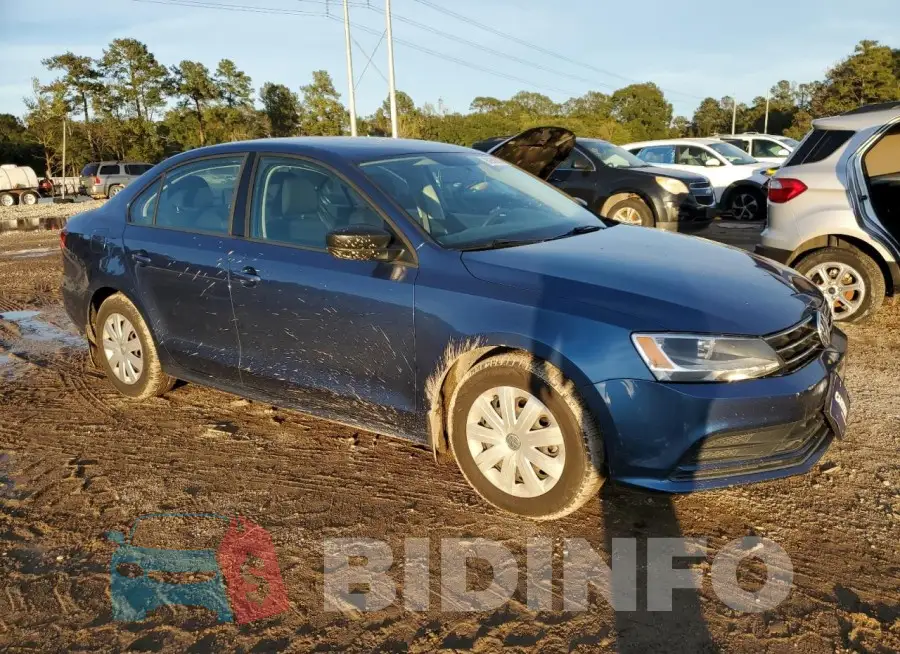 3VW2K7AJ7FM418982 Photo# 4