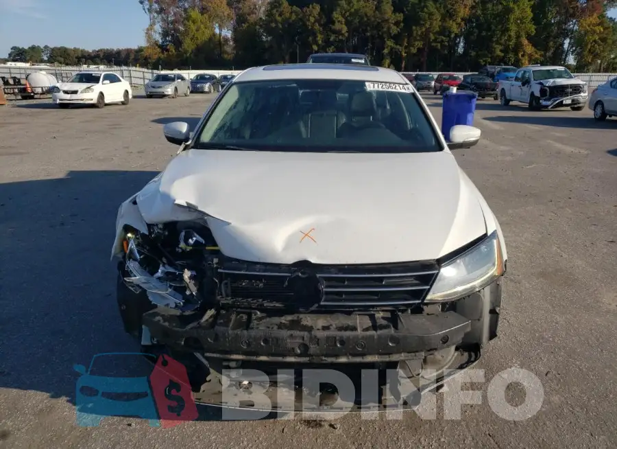 3VWDB7AJ5HM205203 Photo# 5