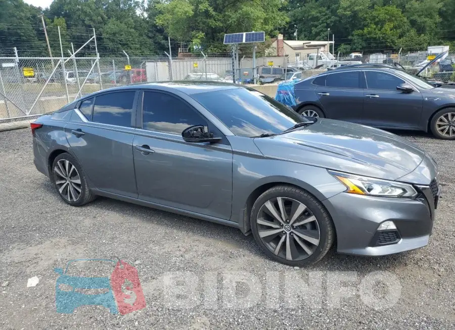 1N4BL4CV3KC185361 Photo# 4