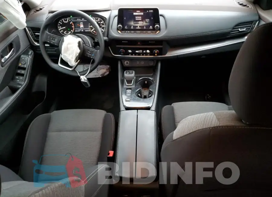 5N1BT3BA6PC916483 Photo# 8