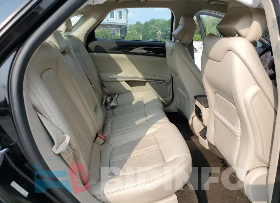 3LN6L2J99GR618482 Photo# 10