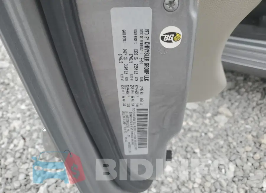 2C4RC1CG8FR525903 Photo# 13