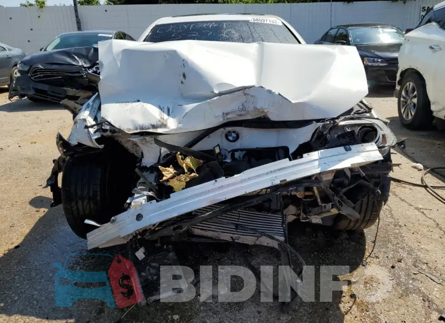 WBA5A7C58GG146017 Photo# 5