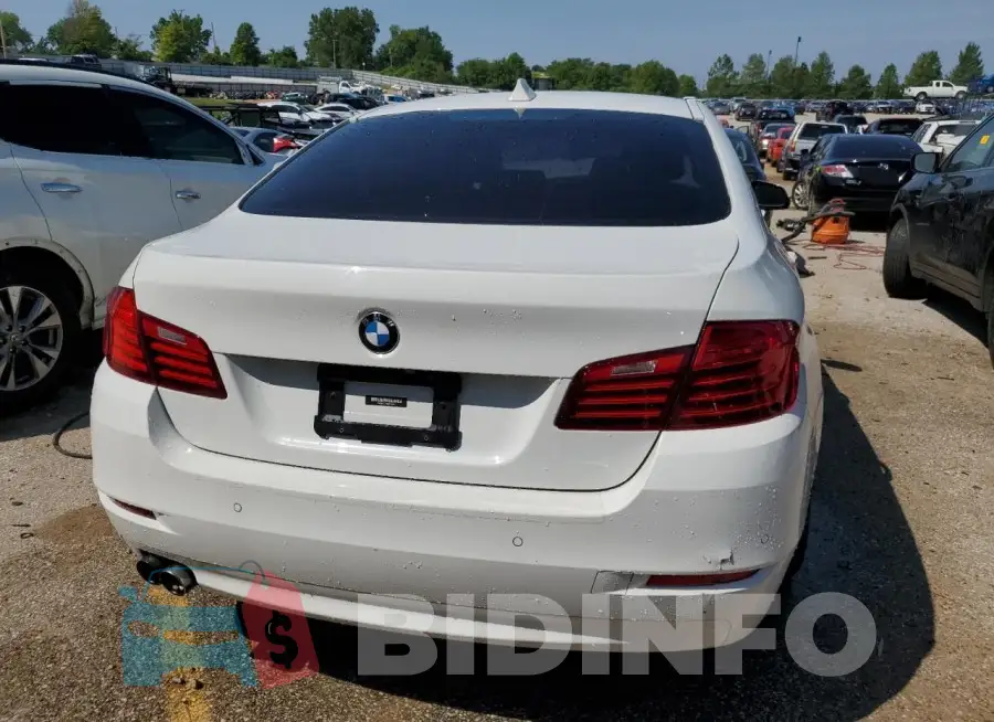 WBA5A7C58GG146017 Photo# 6