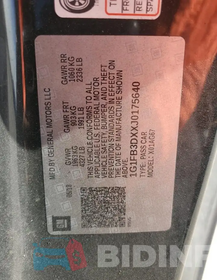 1G1FB3DXXJ0175640 Photo# 12