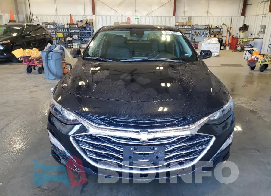 1G1ZD5ST7SF130902 Photo# 5