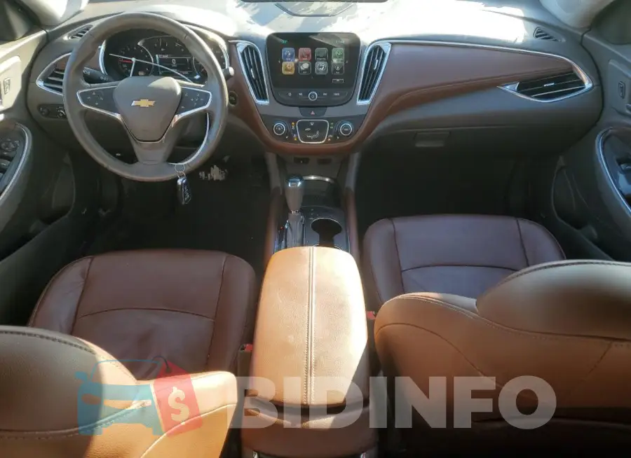 1G1ZD5ST8JF120197 Photo# 8