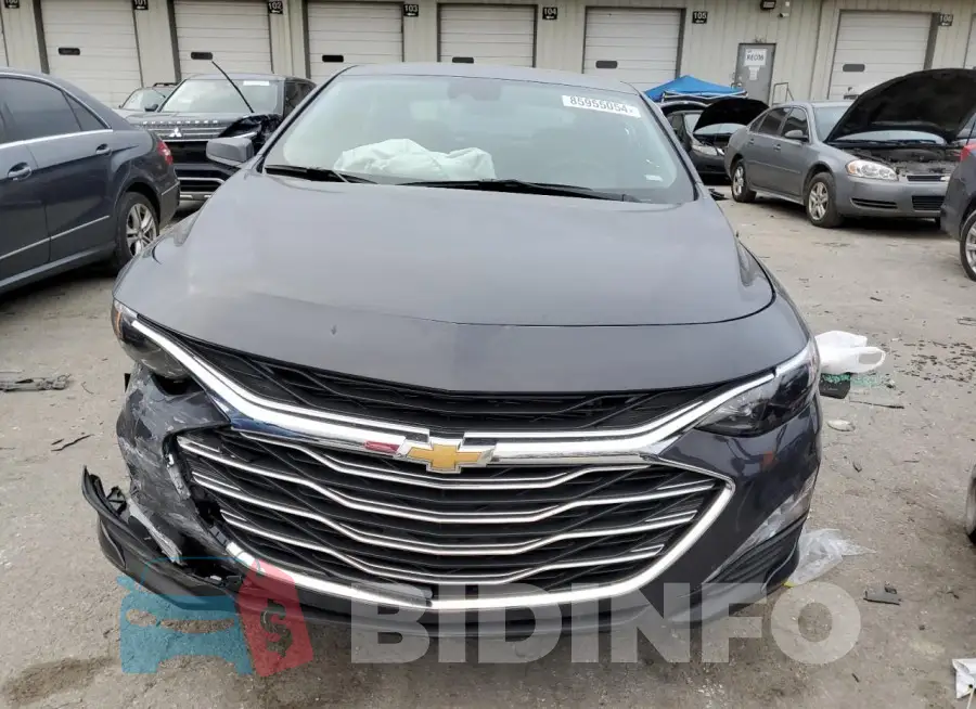 1G1ZD5STXSF112118 Photo# 5