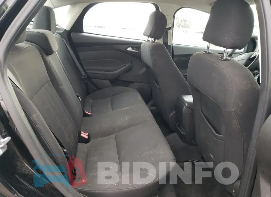 1FADP3F25GL300977 Photo# 10