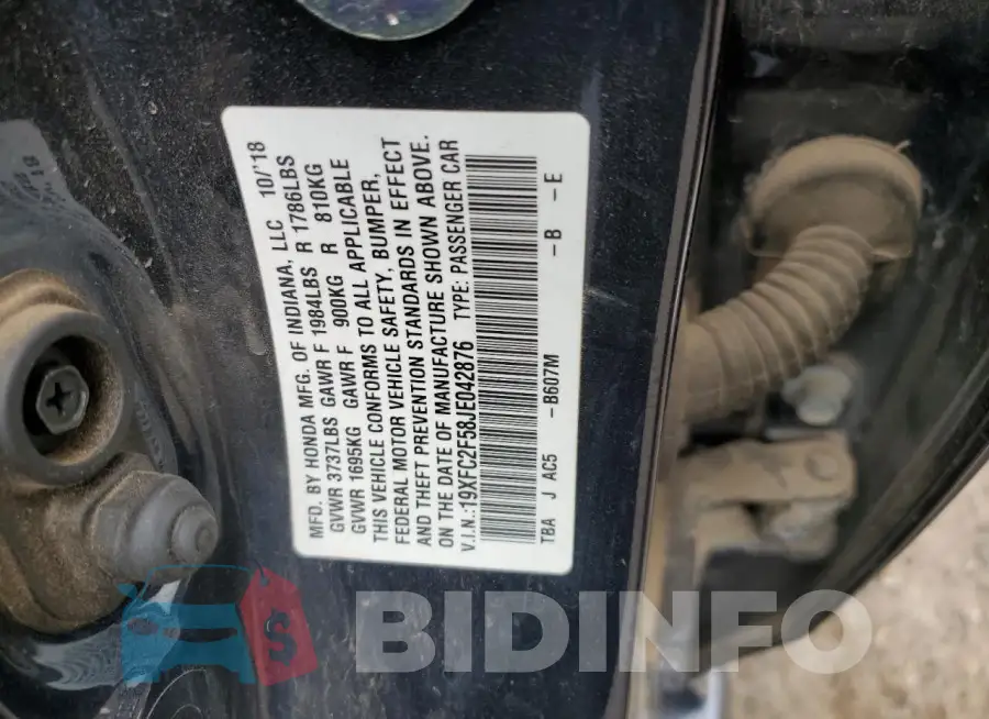 19XFC2F58JE042876 Photo# 12