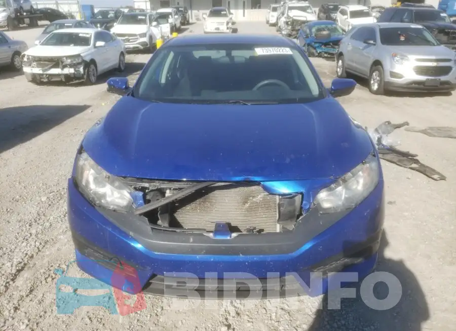 19XFC2F75HE017302 Photo# 5