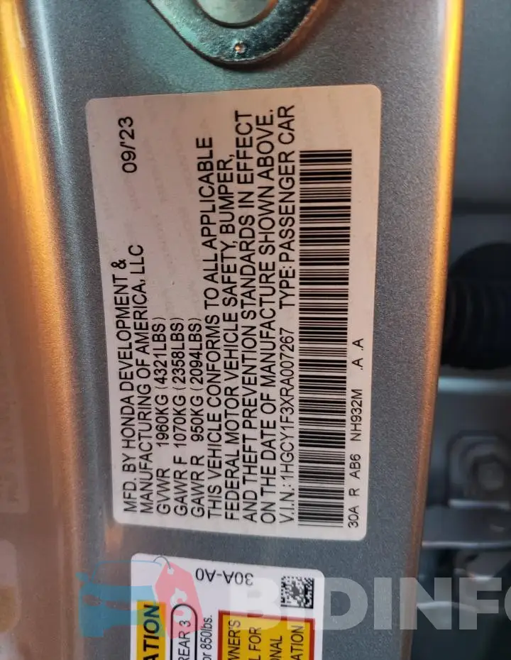 1HGCY1F3XRA007267 Photo# 12
