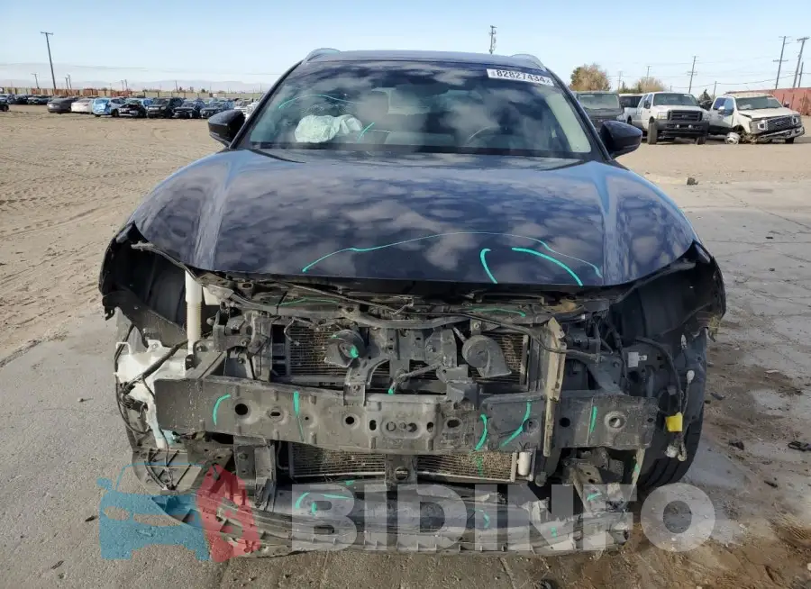 3MVDMBBL5NM420946 Photo# 5