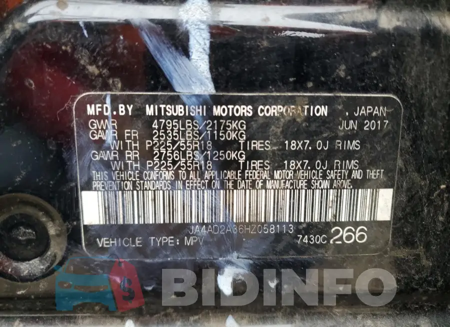 JA4AD2A36HZ058113 Photo# 13
