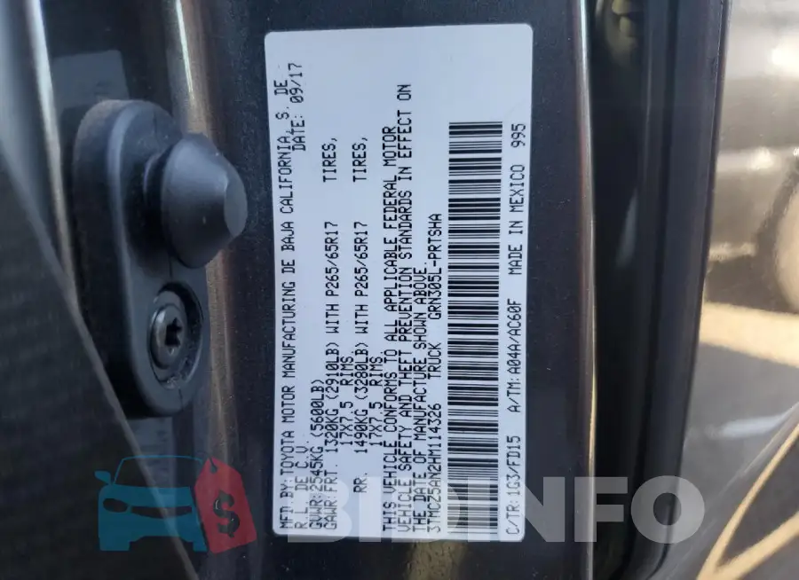 3TMCZ5AN2HM114326 Photo# 12