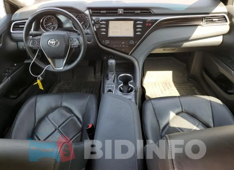 4T1B11HKXJU115731 Photo# 8