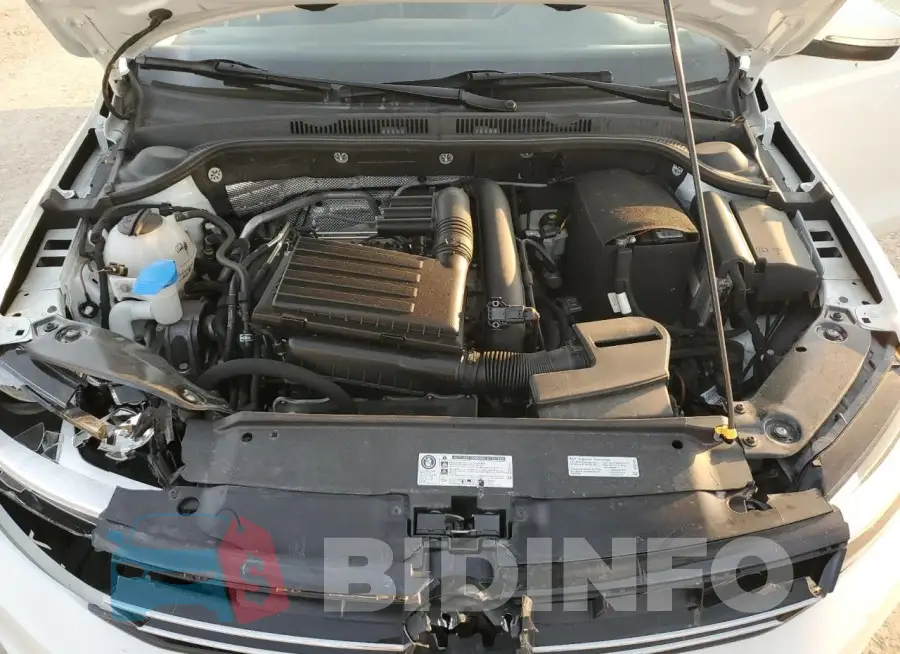 3VWDB7AJ8HM330163 Photo# 11