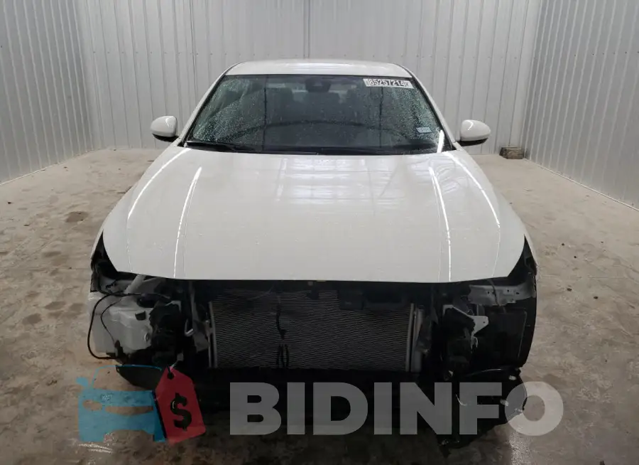 1N4BL4BV1PN341037 Photo# 5
