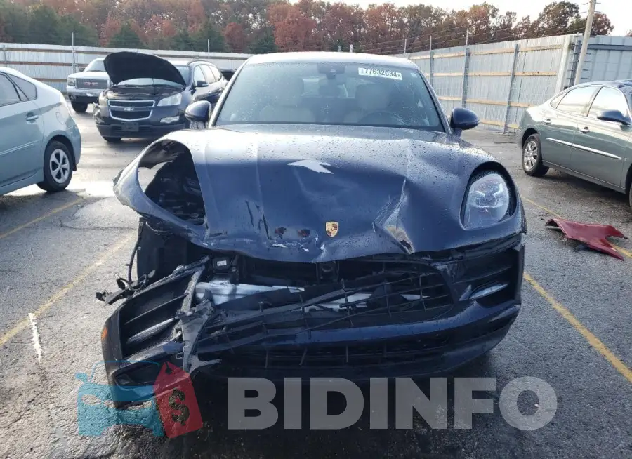 WP1AA2A57MLB10473 Photo# 5
