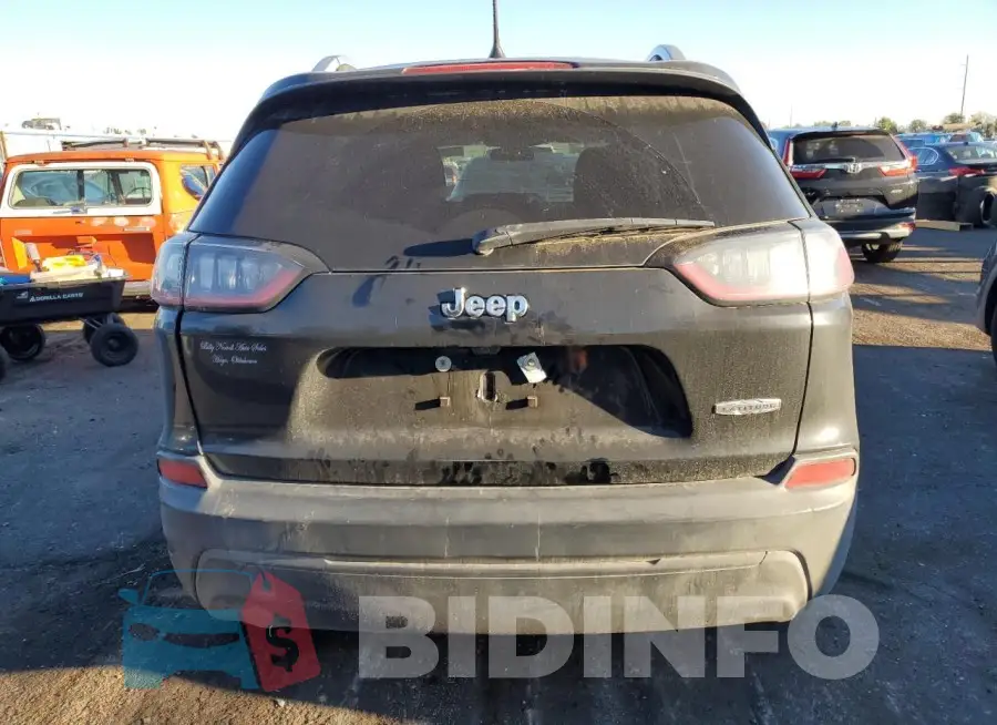 1C4PJLCB0KD184071 Photo# 6