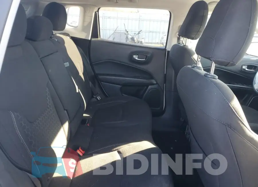 3C4NJDAB8LT210167 Photo# 11