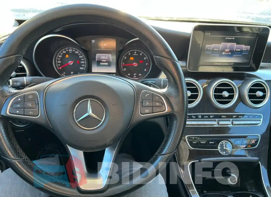 WDDWJ4KB3HF502240 Photo# 7