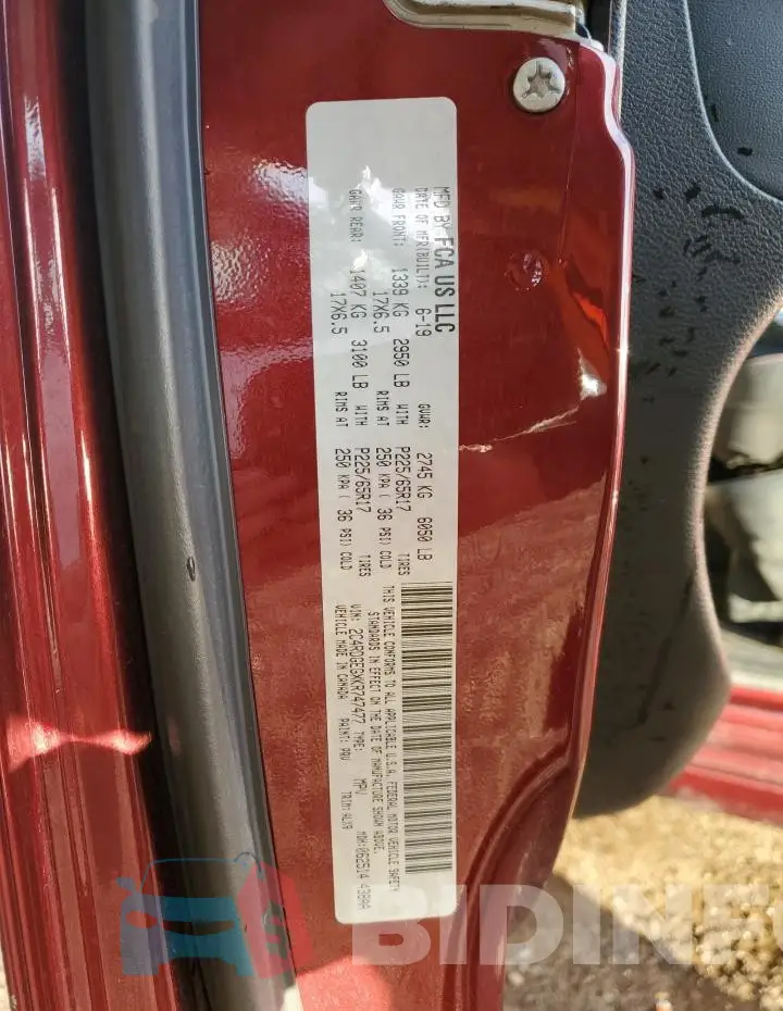 2C4RDGEGXKR747477 Photo# 14