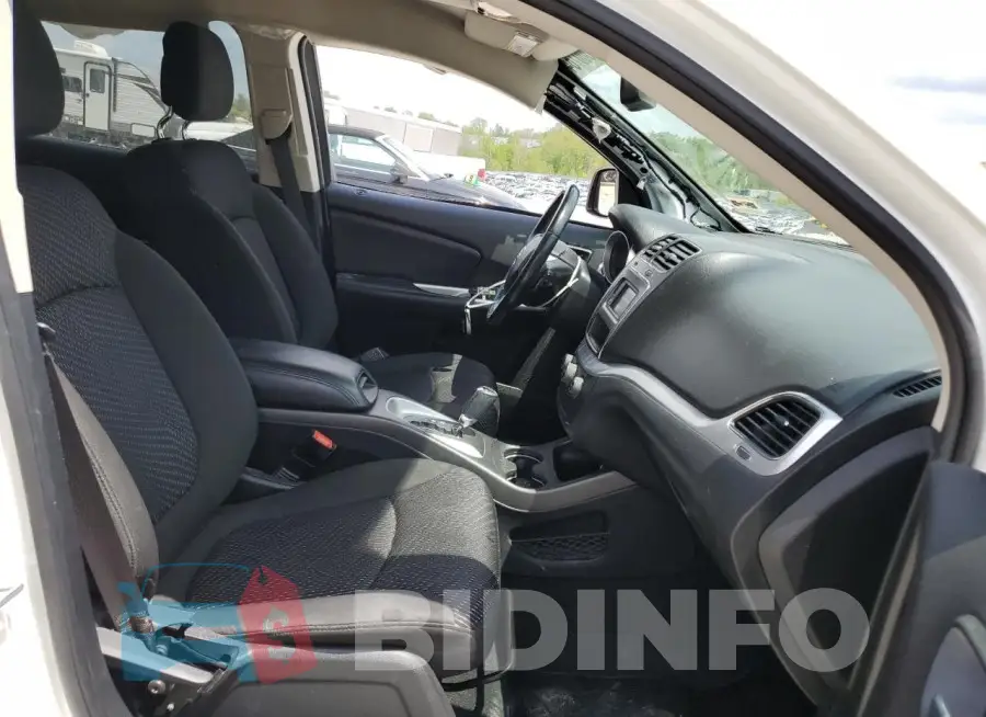 3C4PDCAB7LT238102 Photo# 7