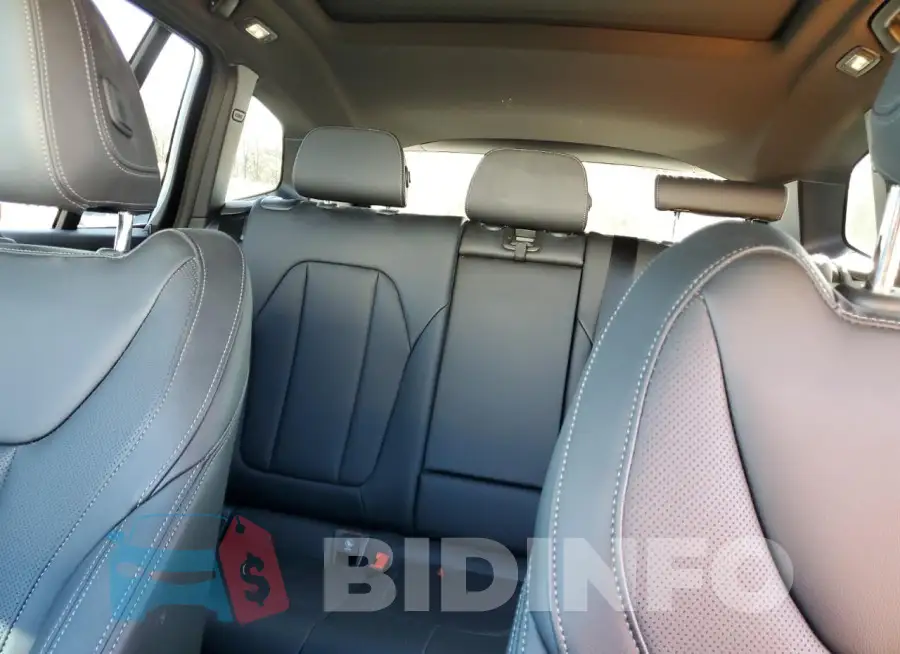 5UX43DP09R9V80054 Photo# 10