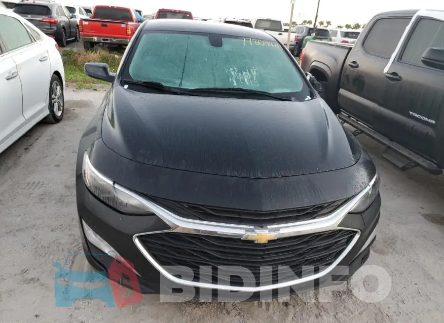 1G1ZD5ST2NF180160 Photo# 5