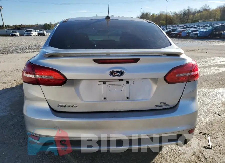 1FADP3F23GL237622 Photo# 6